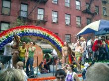GAY PRIDE 2