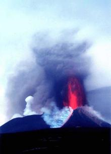 おおお！活火山エトナ山でございます。