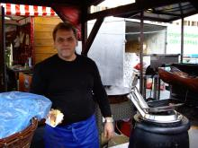 丸焼き仔豚の親分