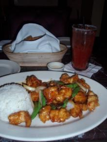 Grand Lux Cafe