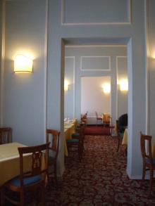ホテルカロ-ルスの朝食空間は最近拡張！