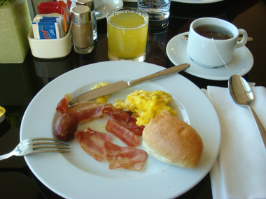 H.I.S.イタリア支店　♪カプチーノ天国♪-radisson colazione
