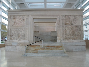 H.I.S.イタリア支店　♪カプチーノ天国♪-Ara Pacis 1
