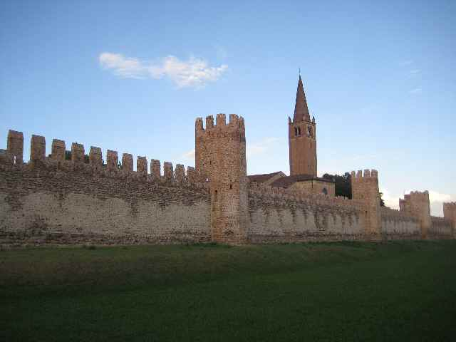 H.I.S.イタリア支店　♪カプチーノ天国♪-MONTAGNANA01