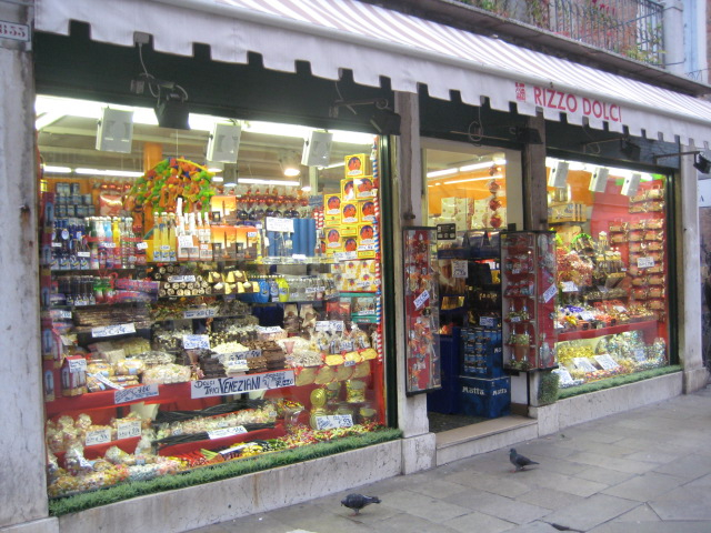 H.I.S.イタリア支店　♪カプチーノ天国♪-baicoli_01