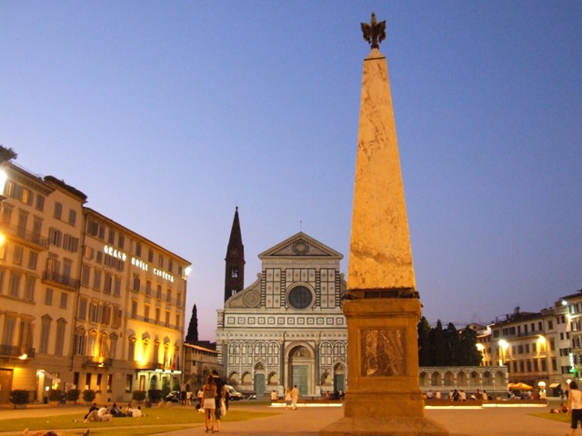 H.I.S.イタリア支店　♪カプチーノ天国♪-piazza santa maria novella 01