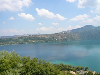 H.I.S.イタリア支店　♪カプチーノ天国♪-castel gandolfo 1
