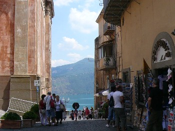 H.I.S.イタリア支店　♪カプチーノ天国♪-castel gandolfo 2