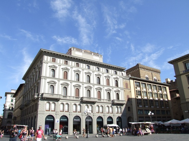H.I.S.イタリア支店　♪カプチーノ天国♪-Rinascente_caffe05