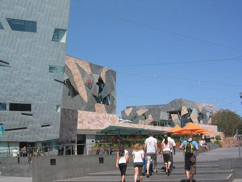 H.I.S.メルボルン支店のページ　　　　　　　　　　　　　☆Southern Cross City☆