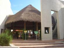 H.I.S. CANCUN支店