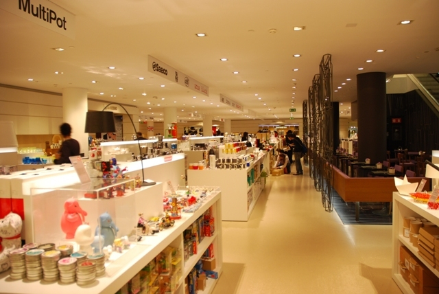 H.I.S.イタリア支店　♪カプチーノ天国♪-rinascente_03