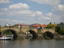 H.I.S.ウィーン支店　～ Wien～-クルーズ景色カレル橋