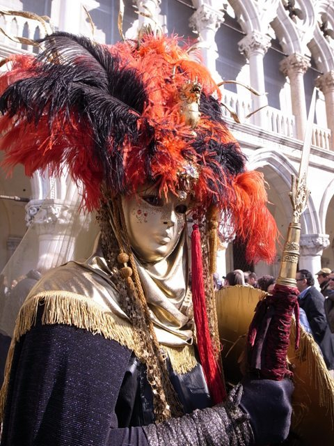 H.I.S.イタリア支店　♪カプチーノ天国♪-carnevale_02