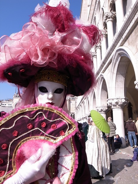 H.I.S.イタリア支店　♪カプチーノ天国♪-carnevale_04