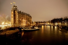 HISアムステルダムのブログ-外観