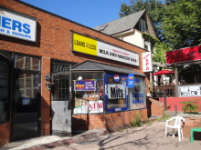 H.I.S.トロント支店  メープルライフ♪