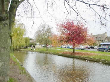 H.I.S.ロンドン雑学講座-Bourton-on-the-Water