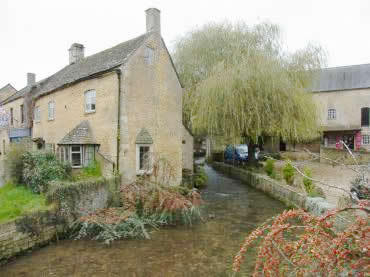 H.I.S.ロンドン雑学講座-Bourton-on-the-water