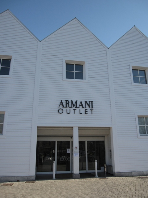 H.I.S.イタリア支店　♪カプチーノ天国♪-Armani
