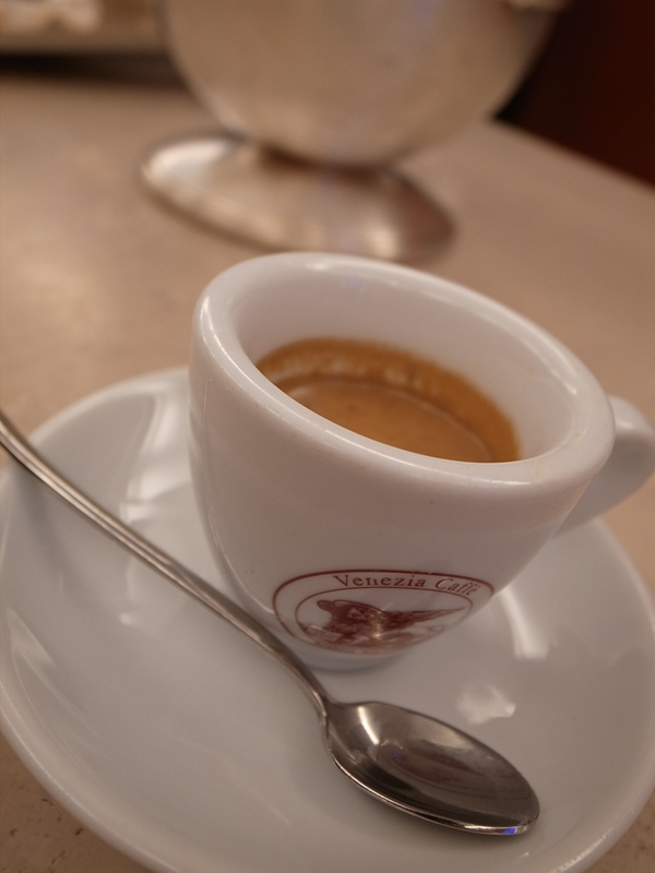 H.I.S.イタリア支店　♪カプチーノ天国♪-Caffe_05