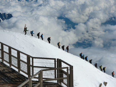 登山隊