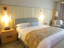 DLX BED